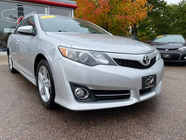 *****2014 TOYOTA CAMRY SE***** - cars & trucks - by dealer - vehicle... for sale in south burlington, VT – photo 2