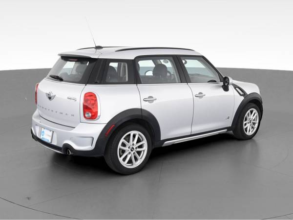 2015 MINI Countryman Cooper S ALL4 Hatchback 4D hatchback Silver - -... for sale in Valhalla, NY – photo 11