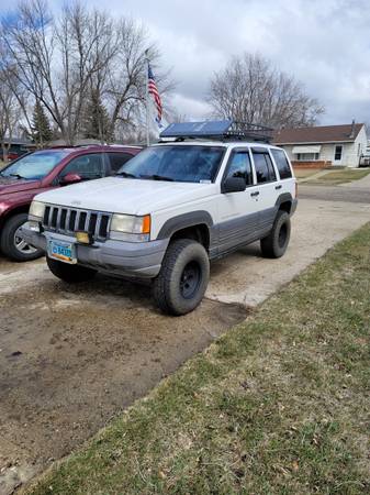 1996 Jeep Grand Cherokee for sale in Minot, ND – photo 2