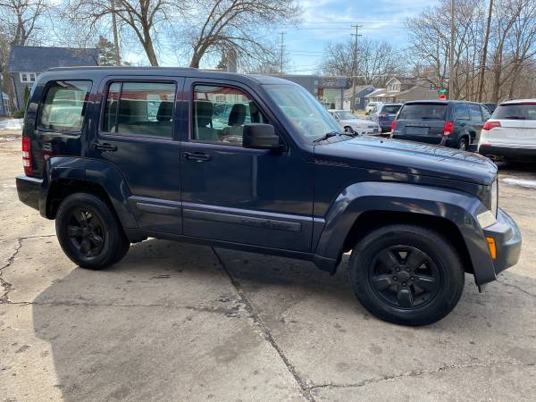 2008 JEEP LIBERTY SPORT 4X4 LOW MILES - cars & trucks - by dealer -... for sale in Holly, MI – photo 5
