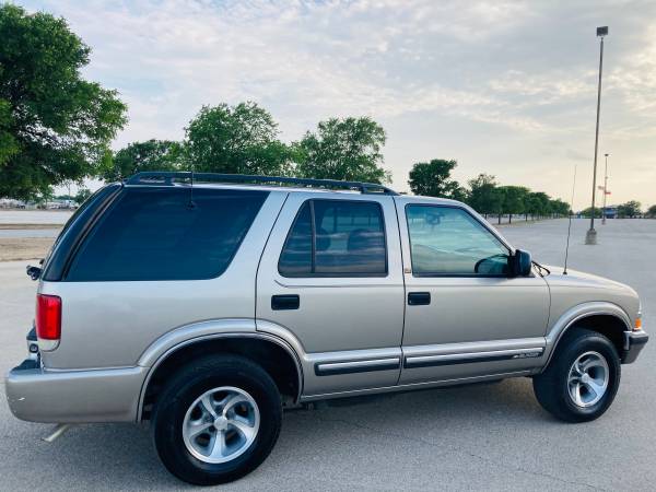 2001 Chevy Blazer LOW MILES ONLY 32KMILES VERY CLEAN - cars & for sale in San Antonio, TX – photo 7