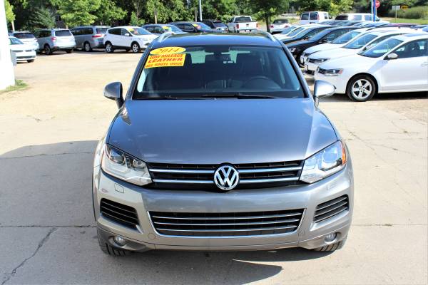 2014 Volkswagen Touareg Sport AWD*Only 65k*$299 Per Month* - cars &... for sale in Fitchburg, WI – photo 4