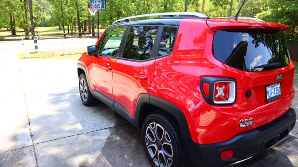 2015 Jeep Renegade (pending) for sale in Fayetteville, NC – photo 2