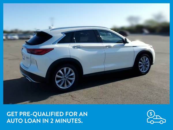 2019 INFINITI QX50 Essential Sport Utility 4D hatchback White for sale in Dade City, FL – photo 9
