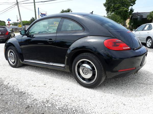 2012 Volkswagen Beetle - - by dealer - vehicle for sale in Clearwater, FL – photo 7