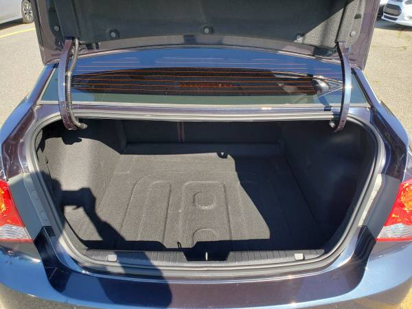 2014 Chevrolet Cruze Automatic Sedan Low Miles! for sale in Lynnwood, WA – photo 18