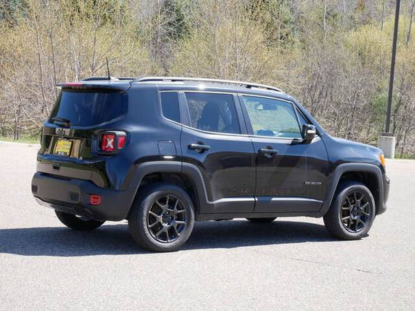 2019 Jeep Renegade Altitude - - by dealer - vehicle for sale in Hudson, MN – photo 11