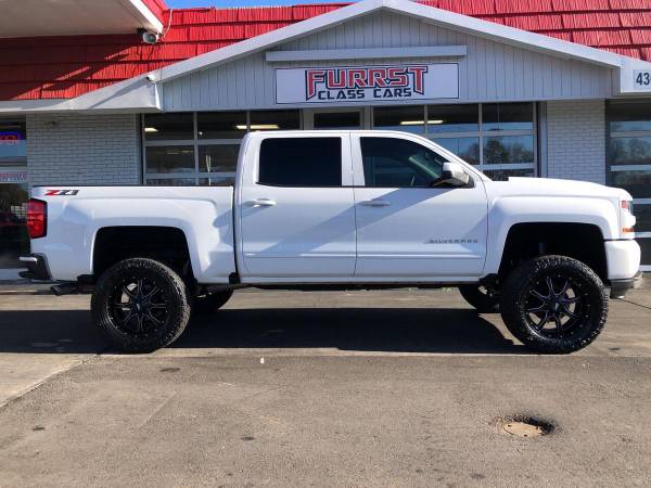 2018 Chevrolet Chevy Silverado 1500 LT Z71 4x4 4dr Crew Cab 5.8 ft.... for sale in Charlotte, NC – photo 2