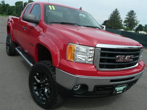 2011 GMC SIERRA 1500: 7 LIFT -NEW WHEELS -NEW 35 TIRES for sale in East Windsor, IL – photo 20
