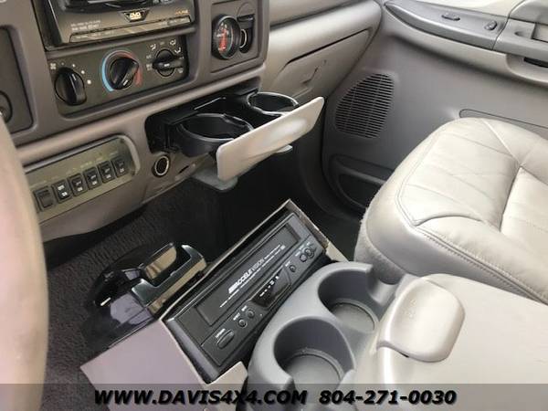 2000 Ford Excursion 4x4 Limited Limousine Customized Vehicle - cars... for sale in Richmond, LA – photo 10