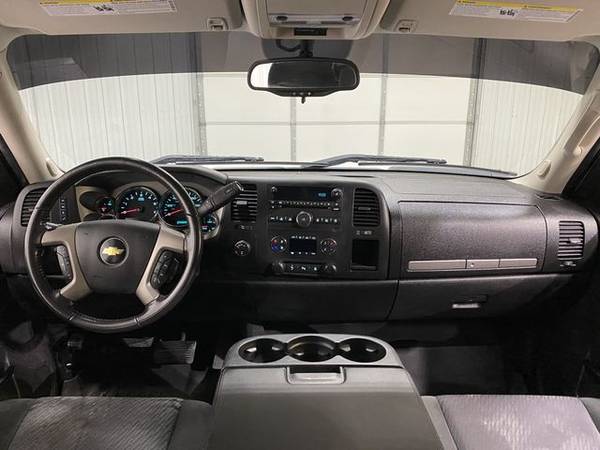 2011 Chevrolet Silverado 1500 Crew Cab - Small Town & Family Owned! for sale in Wahoo, NE – photo 9