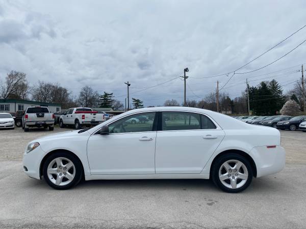 2011 CHEVROLET MALIBU - - by dealer - vehicle for sale in Indianapolis, IN – photo 6