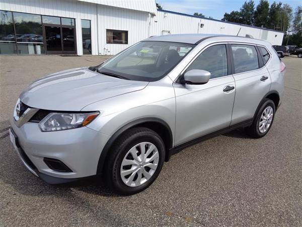 2016 Nissan Rogue S AWD SUV 2.5L 4 cyl with 28483 miles for sale in Wautoma, WI – photo 2