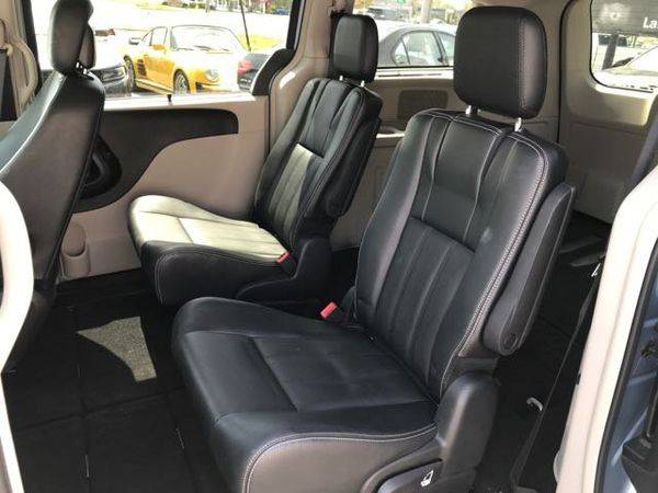 2016 Chrysler Town Country Touring-L Anniversary Edition Touring-L Ann for sale in District Heights, MD – photo 10