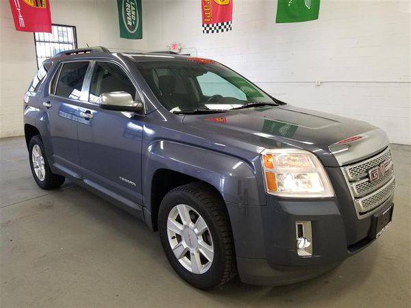 2013 GMC Terrain AWD 4dr SLE w/SLE-2 -EASY FINANCING AVAILABLE for sale in Bridgeport, CT – photo 2