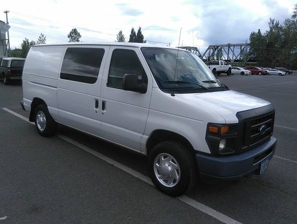 1454 2012 FORD ECONOLINE E150 CARGO VAN - - by dealer for sale in Portland, OR – photo 3