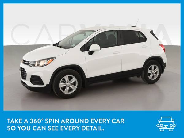 2020 Chevy Chevrolet Trax LS Sport Utility 4D hatchback White for sale in Arlington, TX – photo 3