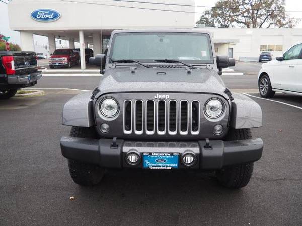 2018 Jeep Wrangler JK Unlimited Sahara **100% Financing Approval is... for sale in Beaverton, OR – photo 2