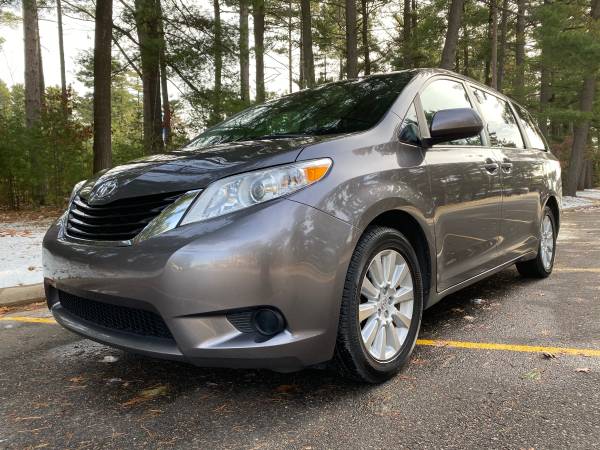 2013 Toyota Sienna AWD - cars & trucks - by owner - vehicle... for sale in Rothschild, WI – photo 9