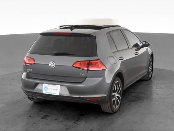 2017 VW Volkswagen Golf TSI SE Hatchback Sedan 4D sedan Gray -... for sale in Fort Collins, CO – photo 10
