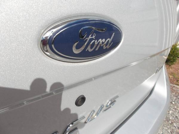 2008 Ford Focus SE Sedan for sale in Darien, GA – photo 8