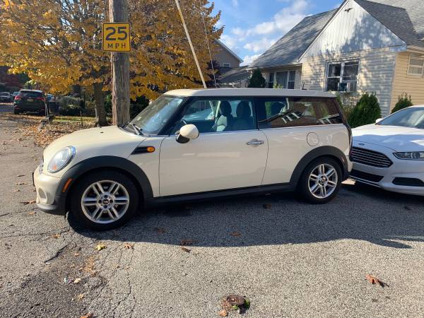 Mini Cooper Clubman- 6 Speed Manual - cars & trucks - by owner -... for sale in Yonkers, NY – photo 9