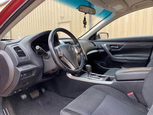 2015 Nissan Altima 2.5 - 23,000 miles for sale in Uniontown , OH – photo 20