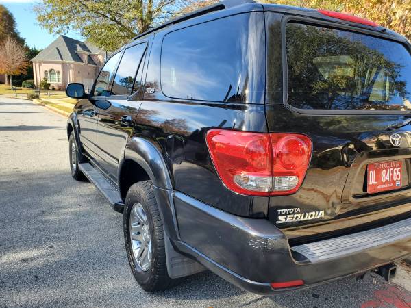 2007 TOYOTA SEQUOIA SR5**162K**2 OWNERS**CLEAN**LEATHER**GOOD CARFAX... for sale in Marietta, GA – photo 4