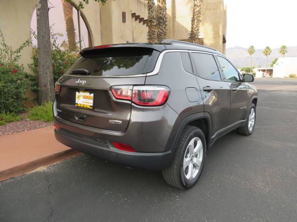 2018 Jeep Compass Latitude suv Granite Crystal Metallic Clearcoat for sale in Tucson, AZ – photo 17