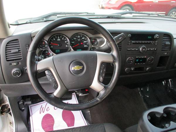 CLEAN 2012 CHEVROLET SILVERADO 1500 4X4 - - by dealer for sale in Foley, MN – photo 14
