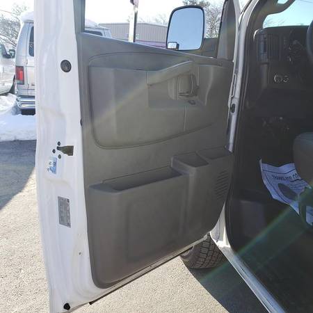 2017 CHEVROLET 2500 EXPRESS CARGO VAN RWD 2500 135 INCH... for sale in Abington, MA – photo 14