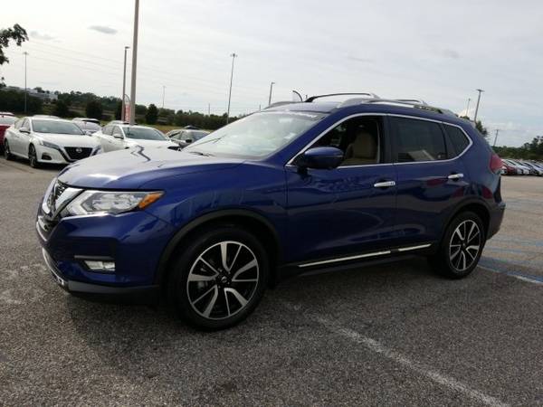 2019 Nissan Rogue SL - cars & trucks - by dealer - vehicle... for sale in Clanton, AL – photo 4