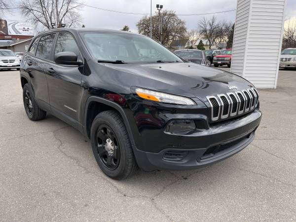 2014 Jeep Cherokee Sport 4x4/1500 DOWN! for sale in Grand Forks, ND – photo 4