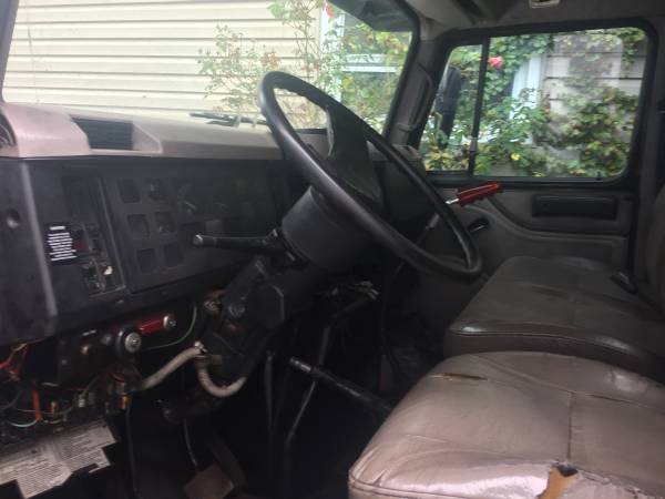 1996 international tow truck wrecker for sale in South Ozone Park, NY – photo 6