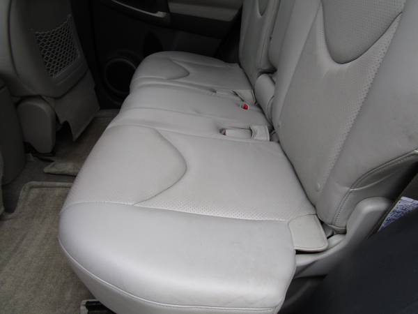 **2006 Toyota RAV4 Limited I4 4WD** for sale in Fredericksburg, VA – photo 24