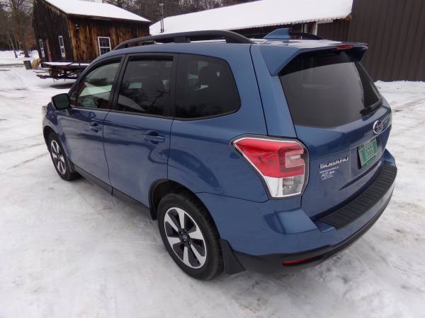 Subaru 2018 Forester Premium 24K Auto Winter PKG. X Drive Sunroof -... for sale in Vernon, VT – photo 3