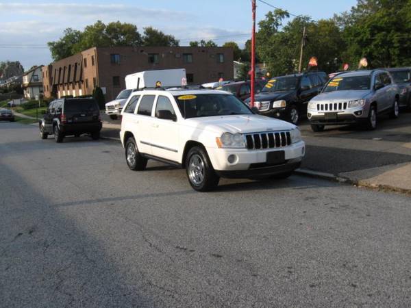 2006 Jeep Grand Cherokee Limited 4WD - Easy Financing Available! -... for sale in Prospect Park, DE – photo 2