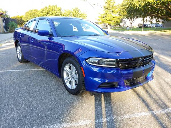 2019 DODGE CHARGER SXT ONLY 4,500 MILES! LEATHER LOADED! 1 OWNER! MINT for sale in Norman, TX – photo 2