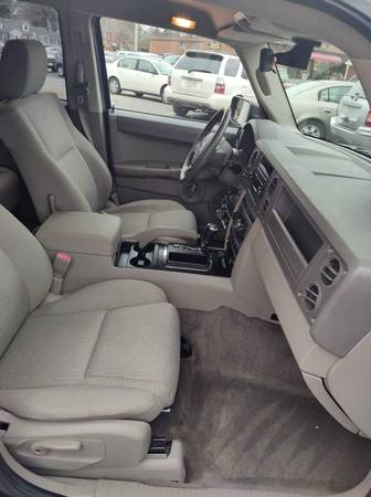 2007 Jeep commander - cars & trucks - by owner - vehicle automotive... for sale in Beverly, MA – photo 7