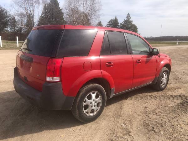 2004 Saturn Vue v6 Auto FOR SALE - - by dealer for sale in Mankato, MN – photo 4