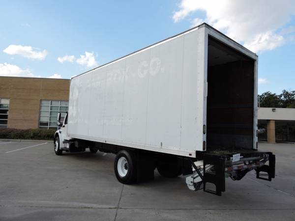 2013 FREIGHTLINER M2 26 FOOT W/CUMMINS with for sale in Grand Prairie, TX – photo 9