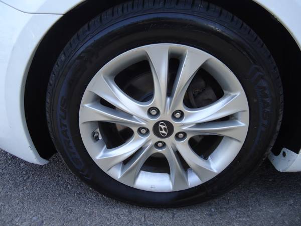 2011 Hyundai Sonata Limited 89k - Leather/Moonroof - 4 New Tires for sale in Tonawanda, NY – photo 22