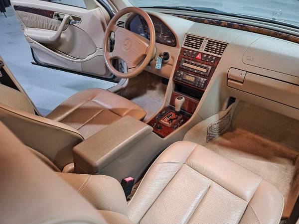 Collector Grade 1999 Mercedes-Benz C280 only 92k miles! Rust free -... for sale in Northbrook, IL – photo 11