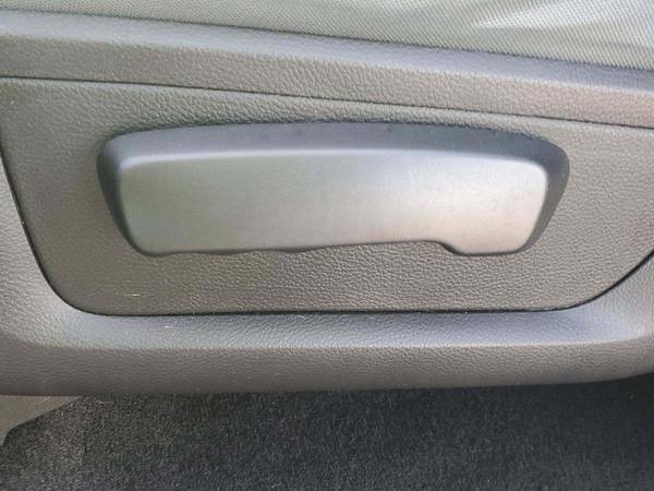 2017 Ram 1500 Crew Cab Express Pickup 4D 5 1/2 ft pickup Silver for sale in Augusta, WV – photo 24
