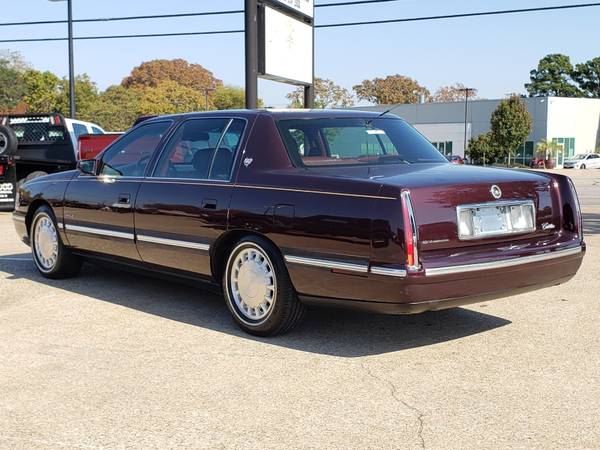 1997 Cadillac Deville 1 Owner 32,093 Miles - cars & trucks - by... for sale in Tyler, TX – photo 5