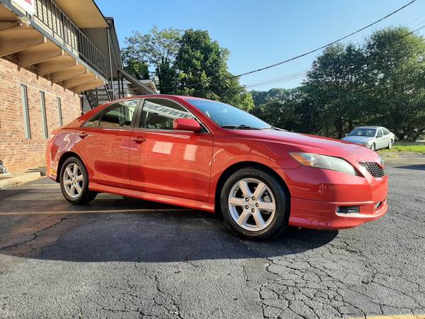 2009 Toyota Camry SE CHECK OUT OUR SELECTION - cars & trucks - by... for sale in Greenville, NC – photo 2
