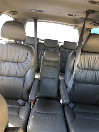 Honda Odyssey van Touring Navigation Backup camera 3rd row seat for sale in Lorton, District Of Columbia – photo 11