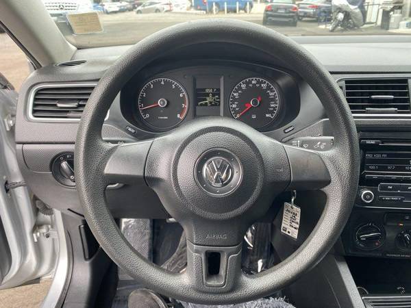 2014 Volkswagen Jetta Sedan S - APPROVED W/1495 DWN OAC! - cars for sale in La Crescenta, CA – photo 11