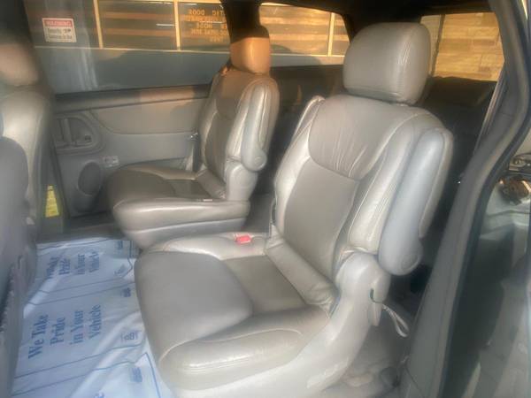 2004 TOYOTA SIENNA - cars & trucks - by dealer - vehicle automotive... for sale in MILWAUKEE WI 53209, WI – photo 22