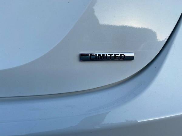 2011 Hyundai Elantra Limited 4dr Sedan - - by dealer for sale in Fredericksburg, VA – photo 19